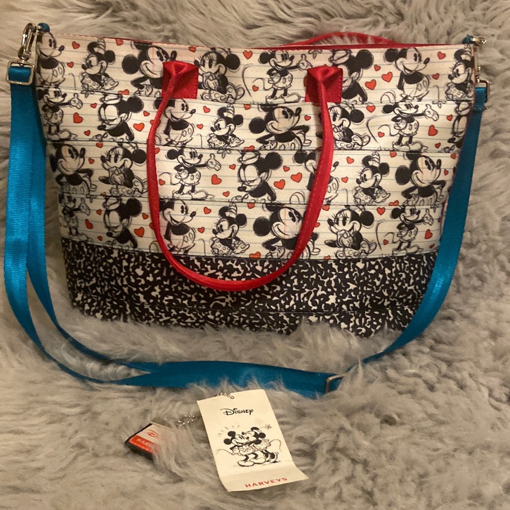 Harveys seatbelt bag Mikey ♥️ Minnie